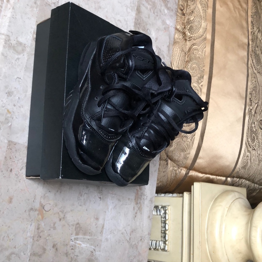 Jordan B’Loyal shoe in size 12C